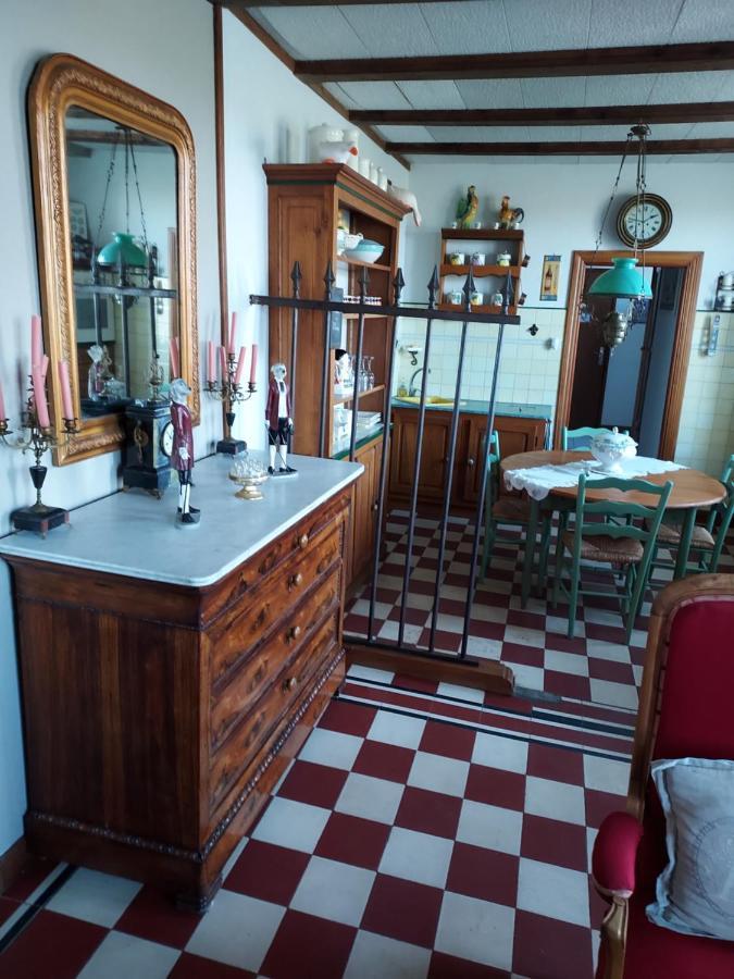 L'Arum Antique Sainte-Catherine-de-Fierbois Esterno foto